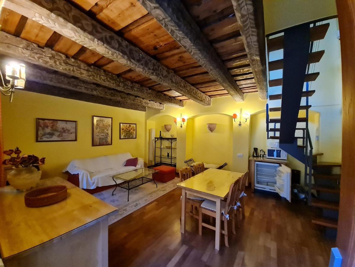 Magic Central Attic Apartment Praag Buitenkant foto
