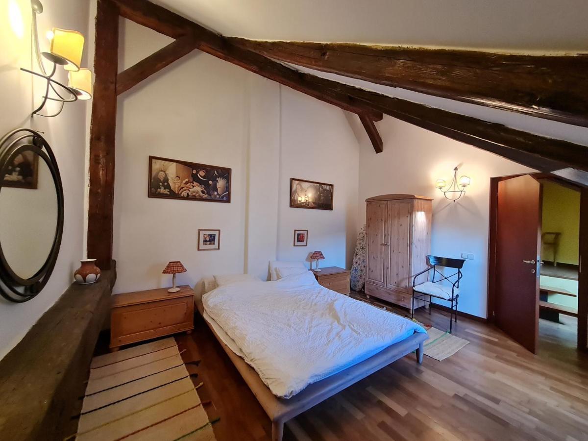 Magic Central Attic Apartment Praag Buitenkant foto